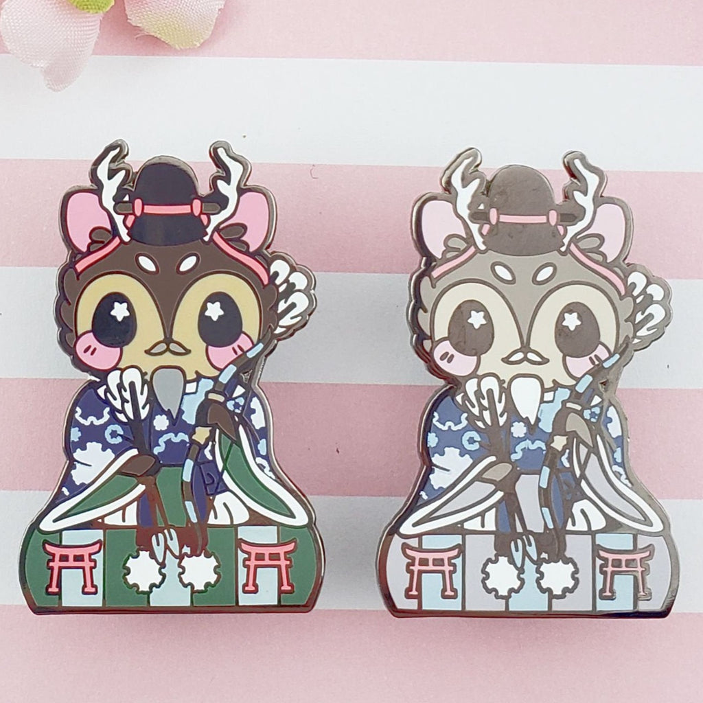 Minister Buck: Girl's Day Animal Enamel Pins - Kittynaut