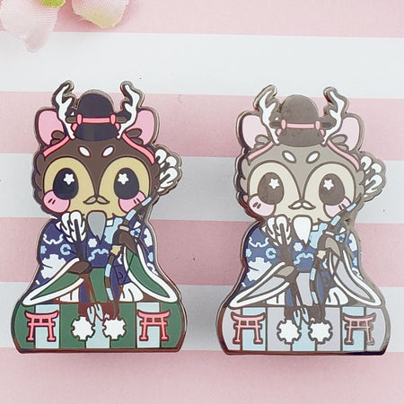 Minister Buck: Girl's Day Animal Enamel Pins - Kittynaut