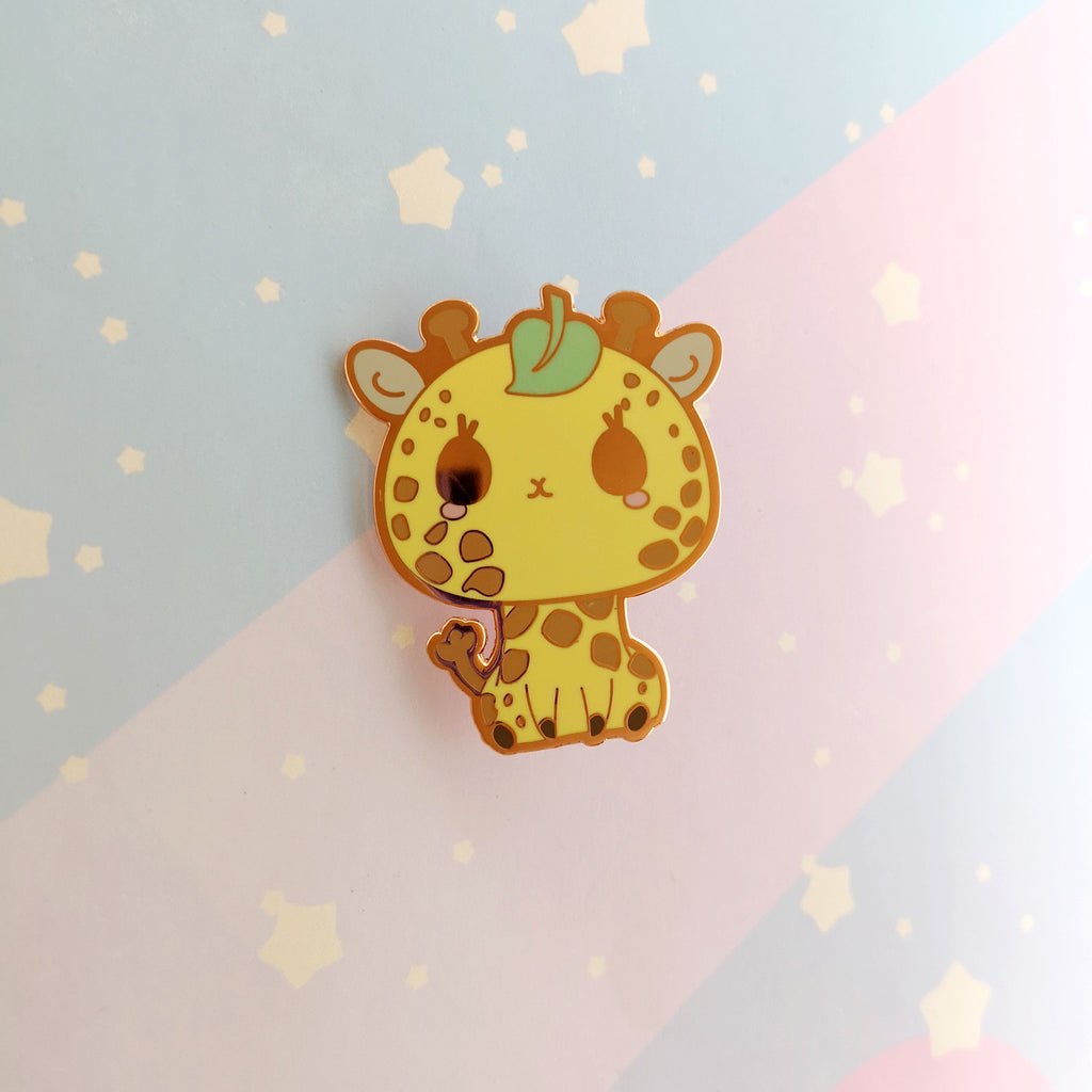 Giraffe + Leaf -- Hard Enamel Pin -- Favorite Snacks Collection - Kittynaut