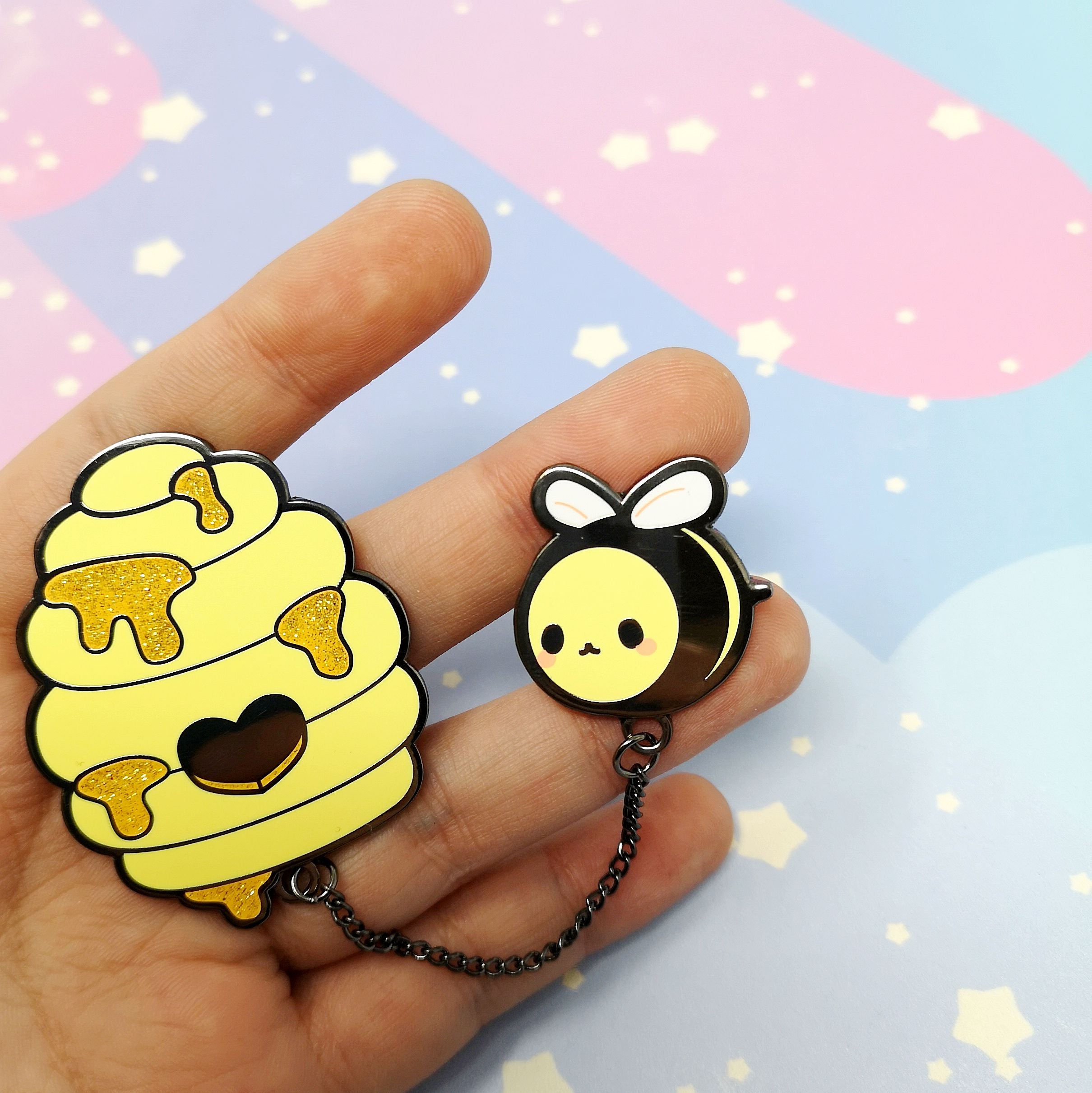 Secret Shop - June 2019/2020 Glitter - Bee + Hive - Kittynaut